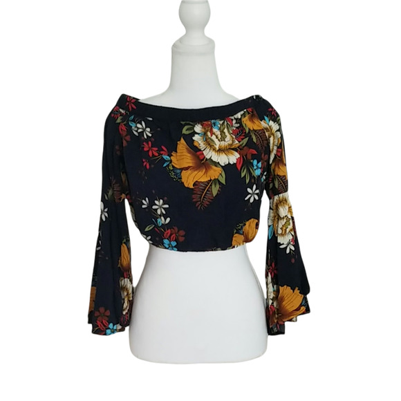 Bohemian floral print, Off shoulder, Crop top - Size M - Picture 1 of 3